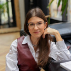Алена Жвакина